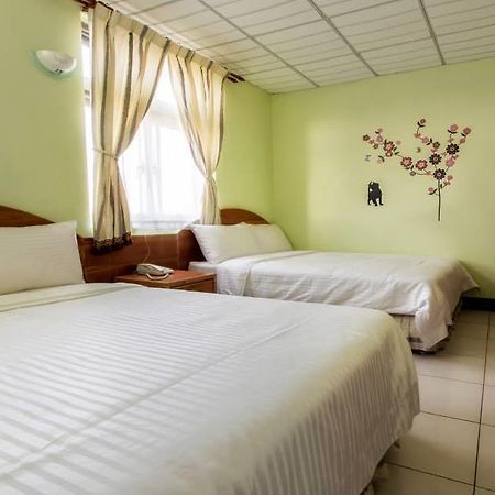 Leda Hotel Lyudao Buitenkant foto